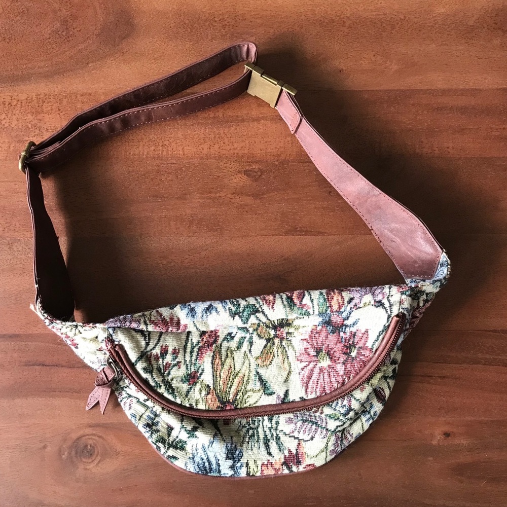 Mossimo Floral Fanny Pack